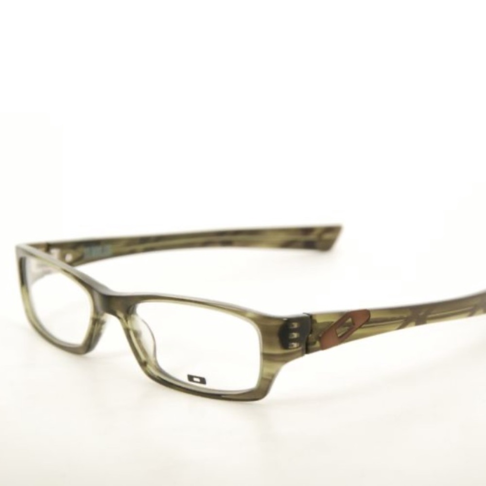 NWT Oakley Designer Unisex Tumbler Olive Tortoise